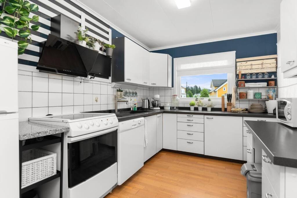 Family-Friendly Home Near Canal Spangereid Exterior foto